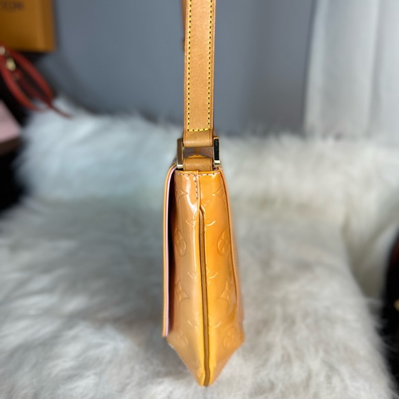 Louis Vuitton Thompson Vernis - Picture 5 of 16